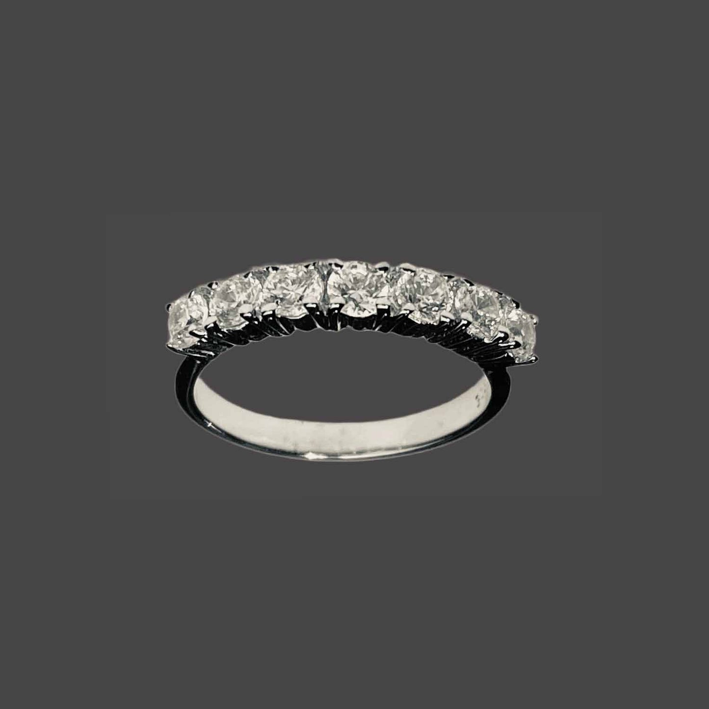 Half eternity ring