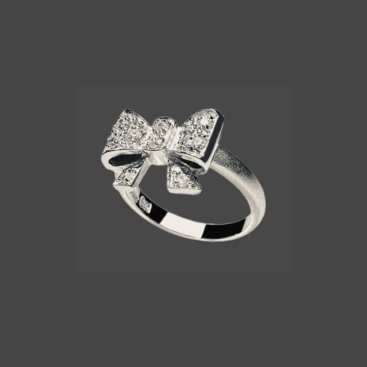 Bow ring with crystals